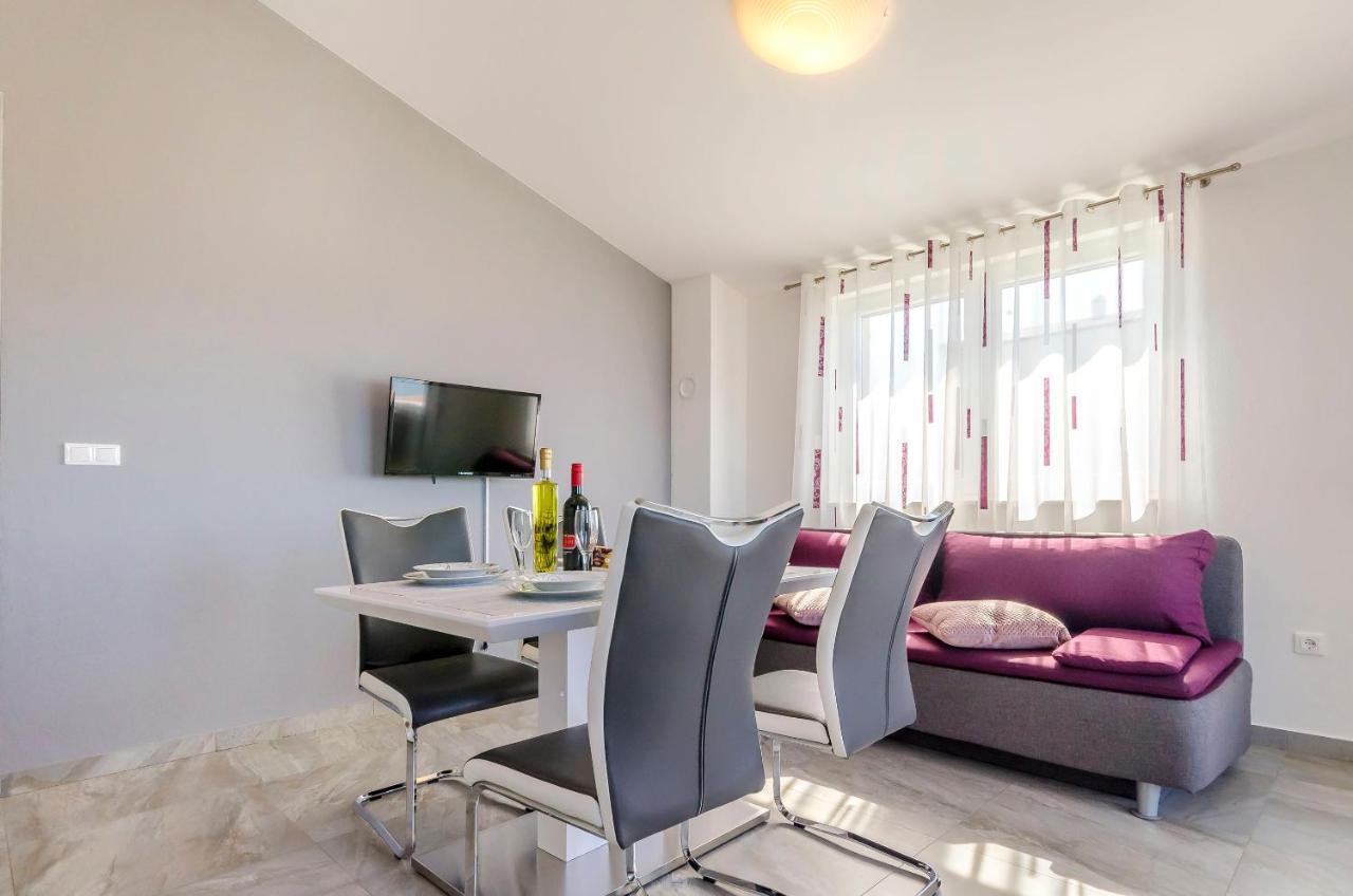 Apartments Katic Razanj Bagian luar foto